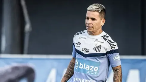Foto: Raul Baretta/ Santos FC - Grêmio terá ajudinha de Santos para manter Soteldo