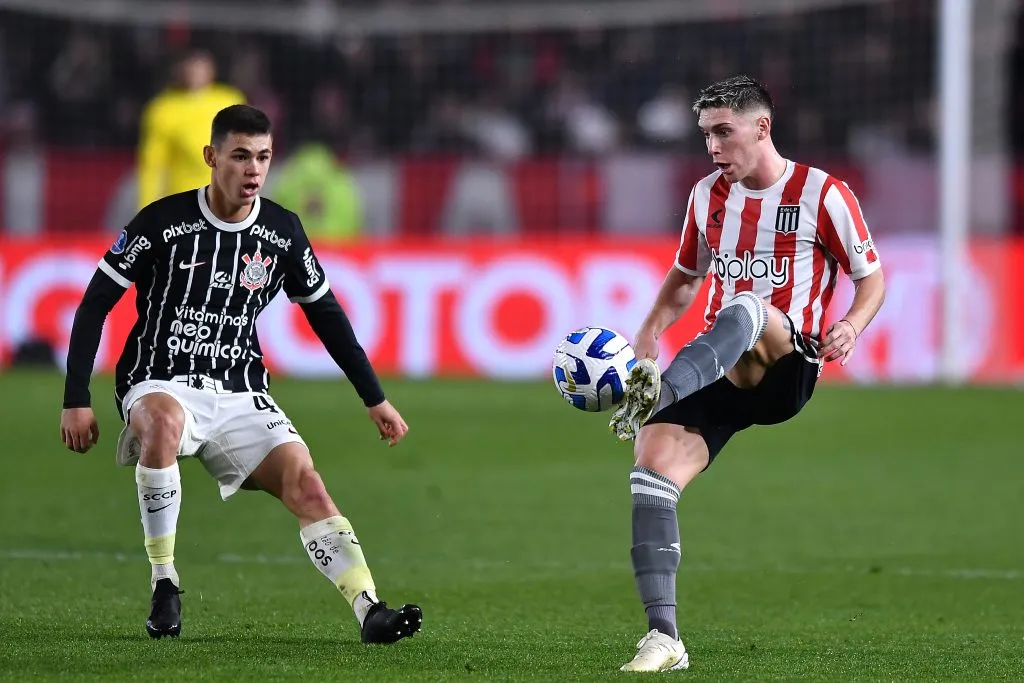 Benjamín Rollheiser, meia do Estudiantes – Foto: Marcelo Endelli/Getty Images