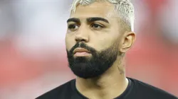 Gabigol, com a camisa 'Com racismo não tem jogo' em partida do Flamengo - Foto: Wagner Meier/Getty Images