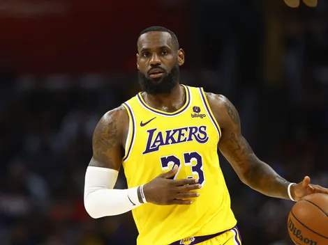 Lakers bate o Clippers e respira na NBA