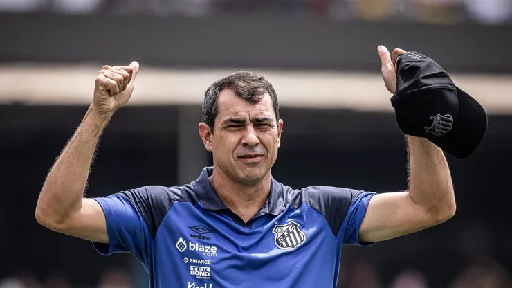 Carille durante a última partida. Foto: Raul Baretta/ Santos FC