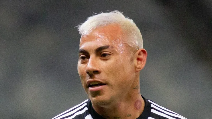 Eduardo Vargas tem situação no mercado exposta. Foto: Fernando Moreno/AGIF