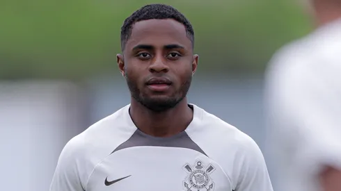 Palácios, do Corinthians, durante treino da equipe no CT Joaquim Grava - Foto: Rodrigo Coca/Ag. Corinthians