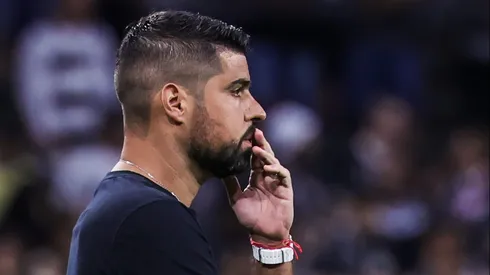 Antonio Oliveira promove mudança no Corinthians. Foto: Marcello Zambrana/AGIF