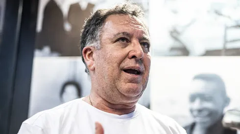 O presidente vem analisando a situação com cautela para definir o que é melhor para a equipe