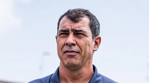 Carille vence mais um jogo no Peixe. Foto: Abner Dourado/AGIF