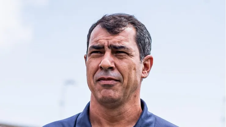 Carille vence mais um jogo no Peixe. Foto: Abner Dourado/AGIF