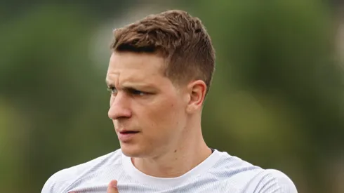Julio Furch jogador do Santos durante treino no Centro de Treinamento CT Rei Pele. Foto: Reinaldo Campos/AGIF