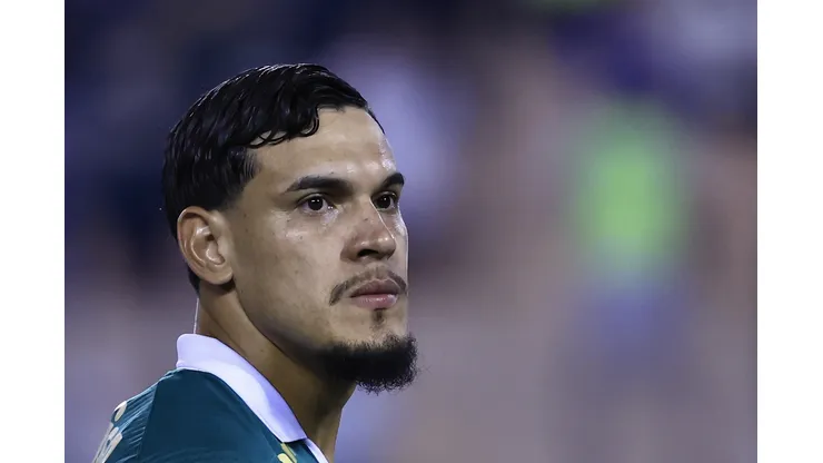 SP - BARUERI - 08/02/2024 - PAULISTA 2024, PALMEIRAS X ITUANO - Gustavo Gomez jogador do Palmeiras durante partida contra o Ituano no estadio Arena Barueri pelo campeonato Paulista 2024. Foto: Marcello Zambrana/AGIF