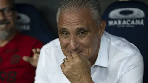 Torcida do Flamengo se empolga com a possibilidade de Casemiro sair do United. Foto: Jorge Rodrigues/AGIF