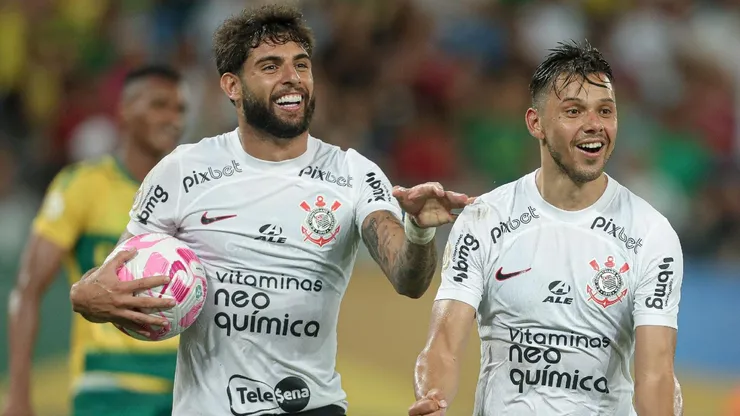 Yuri Alberto e Romero são separados por R$ 1,35 milhão em salários por mês - Foto: Rodrigo Coca/Ag. Corinthians