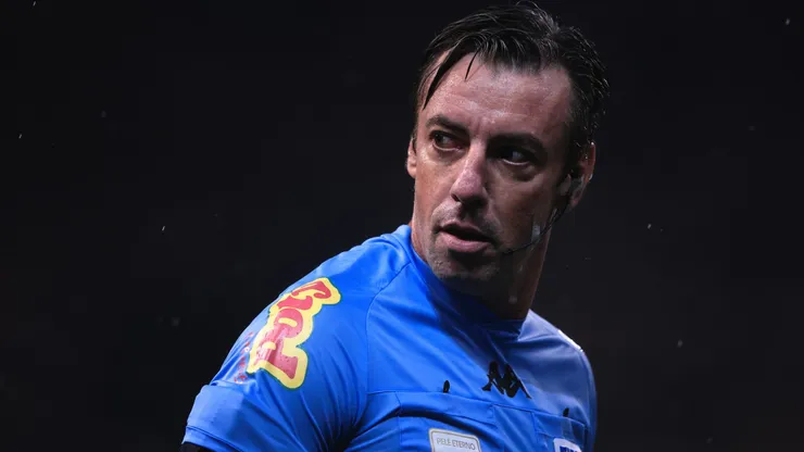Claus pode complicar a vida do Palmeiras - Foto: Ettore Chiereguini/AGIF.
