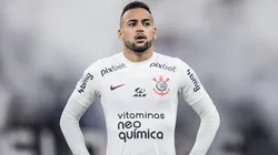 Maycon, meio-campista do Corinthians - Foto: Abner Dourado/AGIF