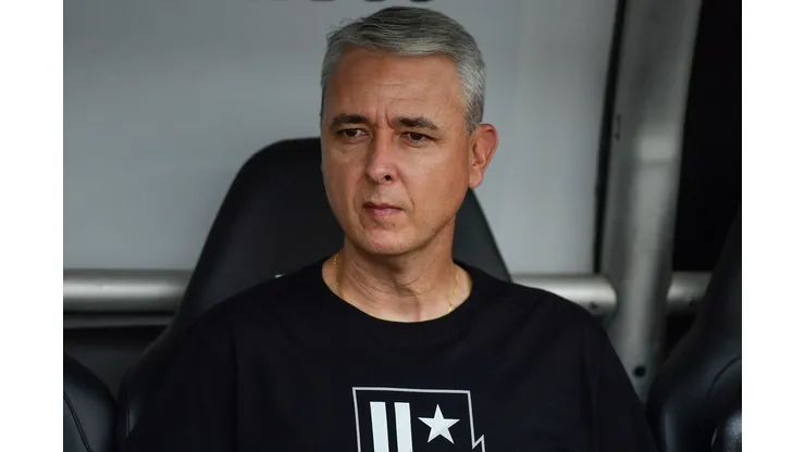 Foto: Thiago Ribeiro/AGIF - Tiago Nunes foi demitido