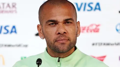Foto: Mohamed Farag/Getty Images - Daniel Alves foi considerado culpado por crime de agressão sexual