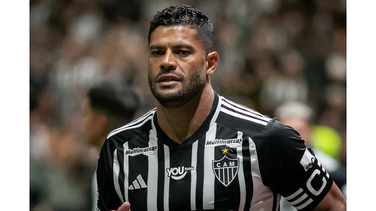 Foto: Fernando Moreno/AGIF - Hulk parabenizou o Sousa