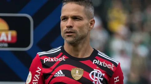 Foto: Robson Mafra/AGIF - Diego defendeu Pedro das vaias