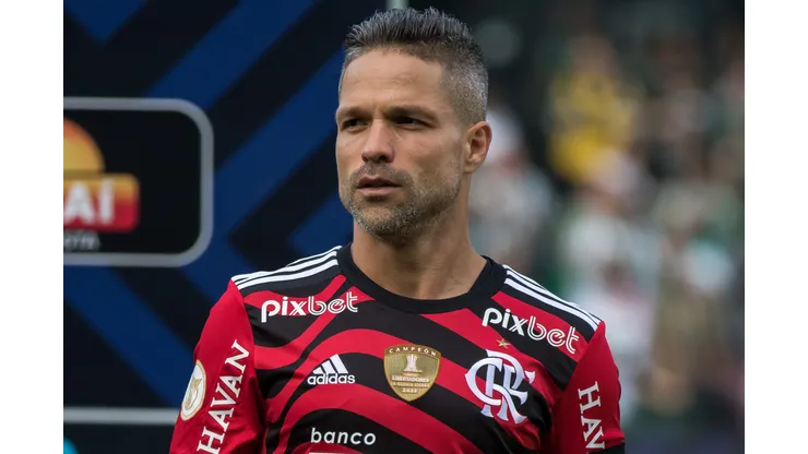 Foto: Robson Mafra/AGIF - Diego defendeu Pedro das vaias