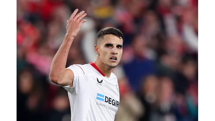 Erik Lamela com a camisa do Sevilla - Foto: Fran Santiago/Getty Images
