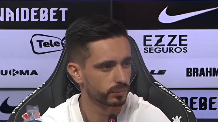 Coronado é apresentado no Corinthians. Foto: Reprodução/ Youtube Corinthians TV