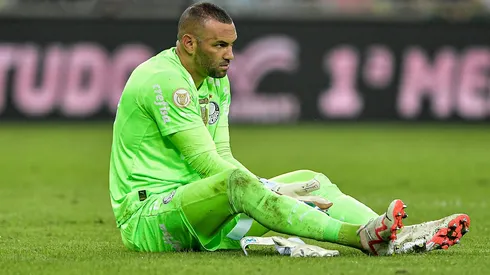 Weverton teve contribuição no empate do Corinthians - Foto: Thiago Ribeiro/AGIF.