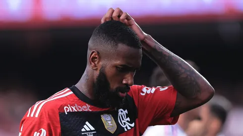 Gerson virou problema no Mengão Foto: Ettore Chiereguini/AGIF