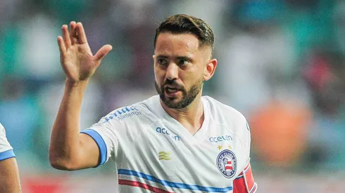 Situação complicou nos bastidores e torcida perdeu paciência após atitude