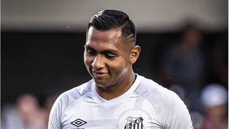 Morelos foi contratado a peso de ouro pelo Peixe Foto: Raul Baretta/ Santos FC.
