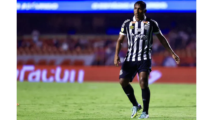 Foto: Marcello Zambrana/AGIF - Morelos não foi bem na Vila