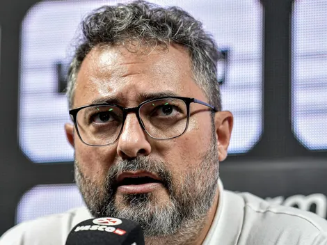 Alexandre Mattos trabalha no 'off' e Vasco confirma saída de defensor 'esquecido' do elenco