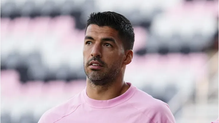 Luisito com a camisa do Inter Miami. Foto: Rich Storry/Getty Images