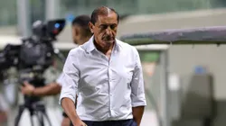 Ramón Díaz possui mais um problema para o clássico. Foto: Gilson Lobo/AGIF