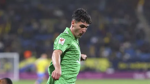 Johnny com a camisa do Real Betis. Foto: Fran Santiago/Getty Images