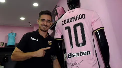 Igor Coronado chegou a Guarulhos para acertar com o Timão - Foto: Tullio M. Puglia/Getty Images