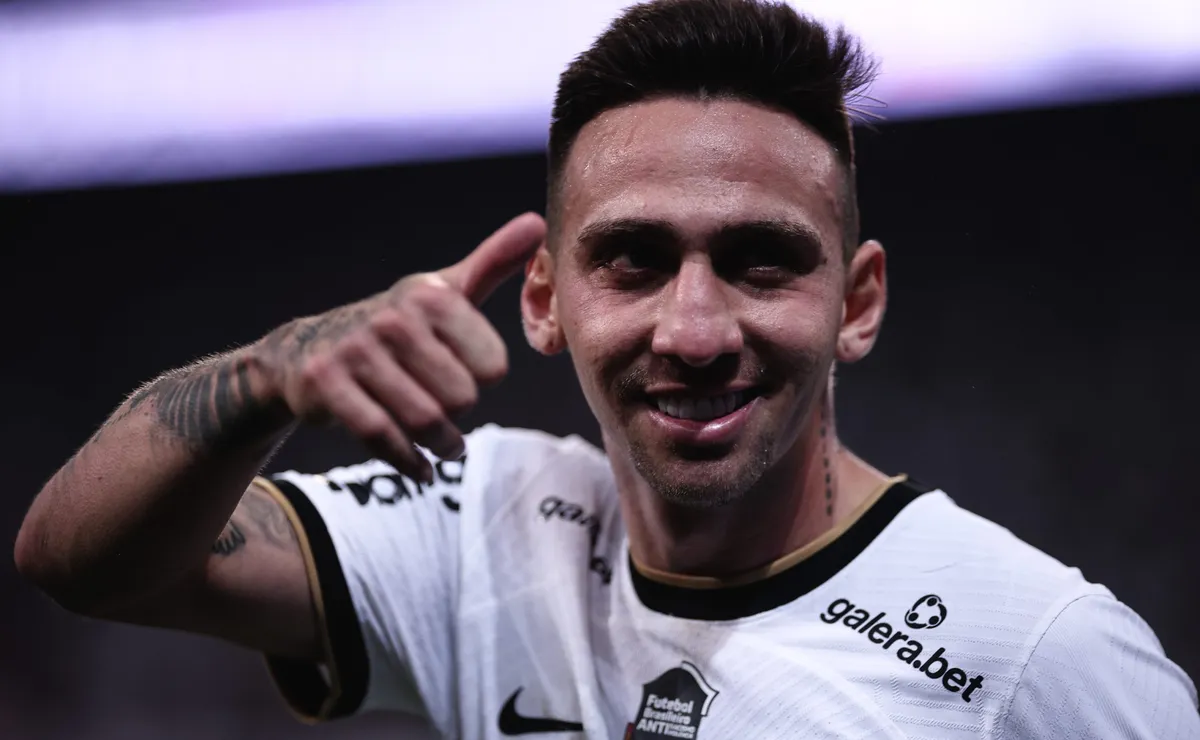 Agora é oficial: Corinthians bate o martelo sobre saída de Gustavo Mosquito