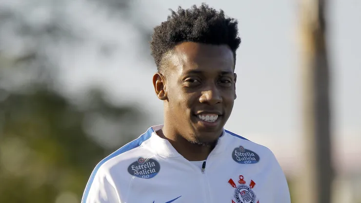 Moisés participou indiretamente da chegada do reforço ao Corinthians - Foto: Daniel Vorley/AGIF.