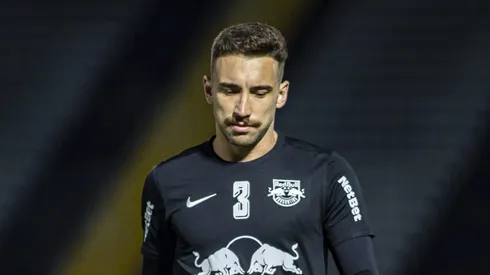 A negociação para a contratação do zagueiro se tornou uma novela, com mais um capítulo e nenhum desfecho