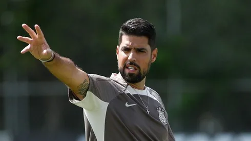 António Oliveira durante trabalho na semana. Foto: Rodrigo Gazzanel