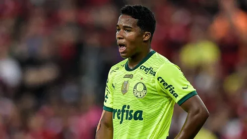 Endrick por mais tempo. Foto: Thiago Ribeiro/AGIF