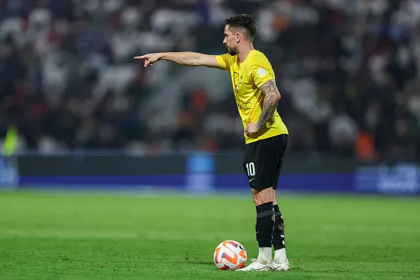 Foto: Yasser Bakhsh/Getty Images – Igor Coronado está perto de ser anunciado como reforço do Corinthians