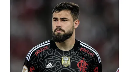 Foto: Thiago Ribeiro/AGIF - Matheus Cunha, goleiro do Flamengo