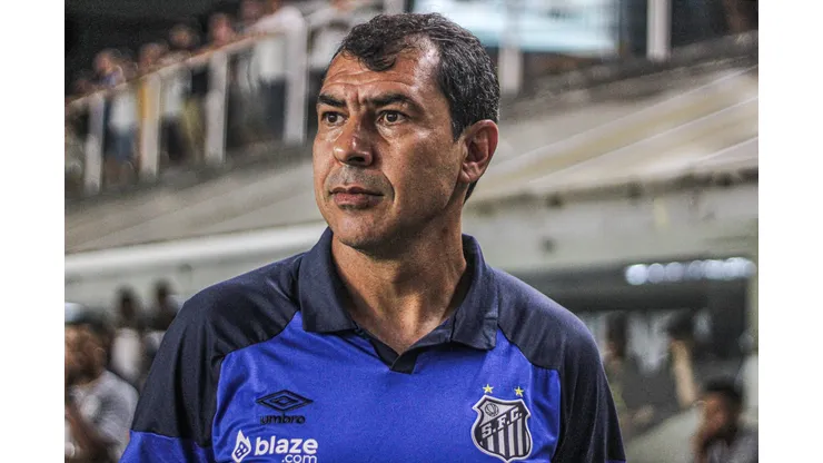 Foto: Reinaldo Campos/AGIF - Carille fez escolha polêmica no time do Santos