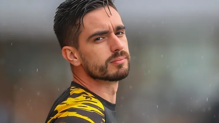 Foto: Arquivo pessoal/Instagram oficial Igor Coronado - Meio-campista está perto de ser anunciado pelo Corinthians