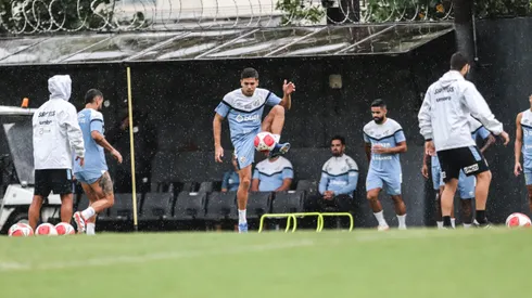 Fábio Carille deve contar com novidades. Foto: Reinaldo Campos/AGIF