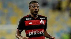 De La Cruz virou problema no Mengão. Foto: Thiago Ribeiro/AGIF