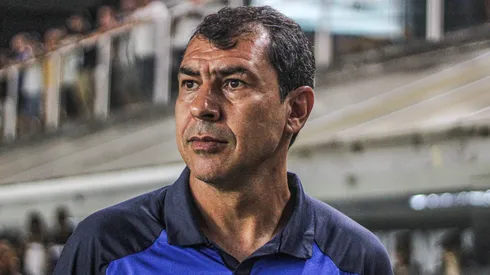 Carille está satisfeito, mas não escondeu dois fatores preocupantes - Foto: Reinaldo Campos/AGIF