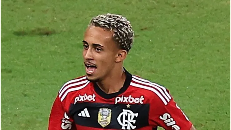Matheus Gonçalves é avisado sobre decisão de Tite - Foto: Buda Mendes/Getty Images