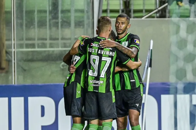 Mourão Panda / América