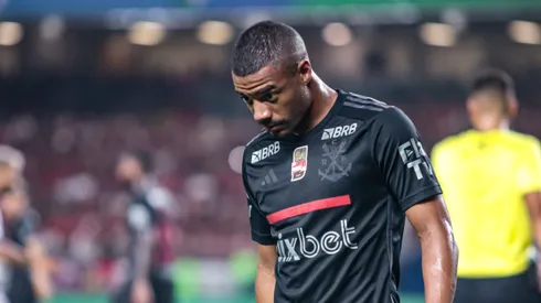 De La Cruz será escalado entre os titulares. Foto: Fernando Torres/AGIF