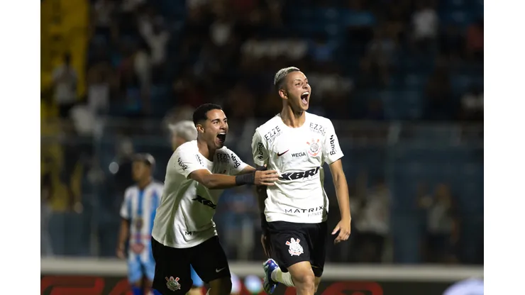 Foto: Leonardo LIMA/AGIF - Joia do Corinthians foi liberada